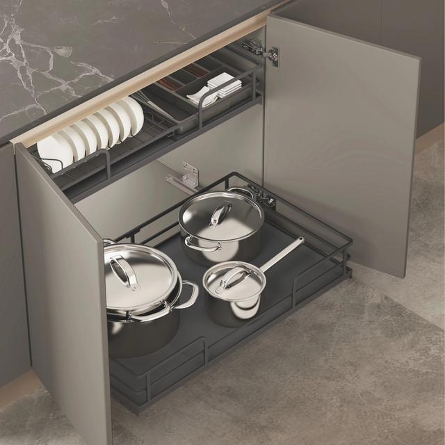 Flat Wire Kitchen Cabinet Pull Out Basket